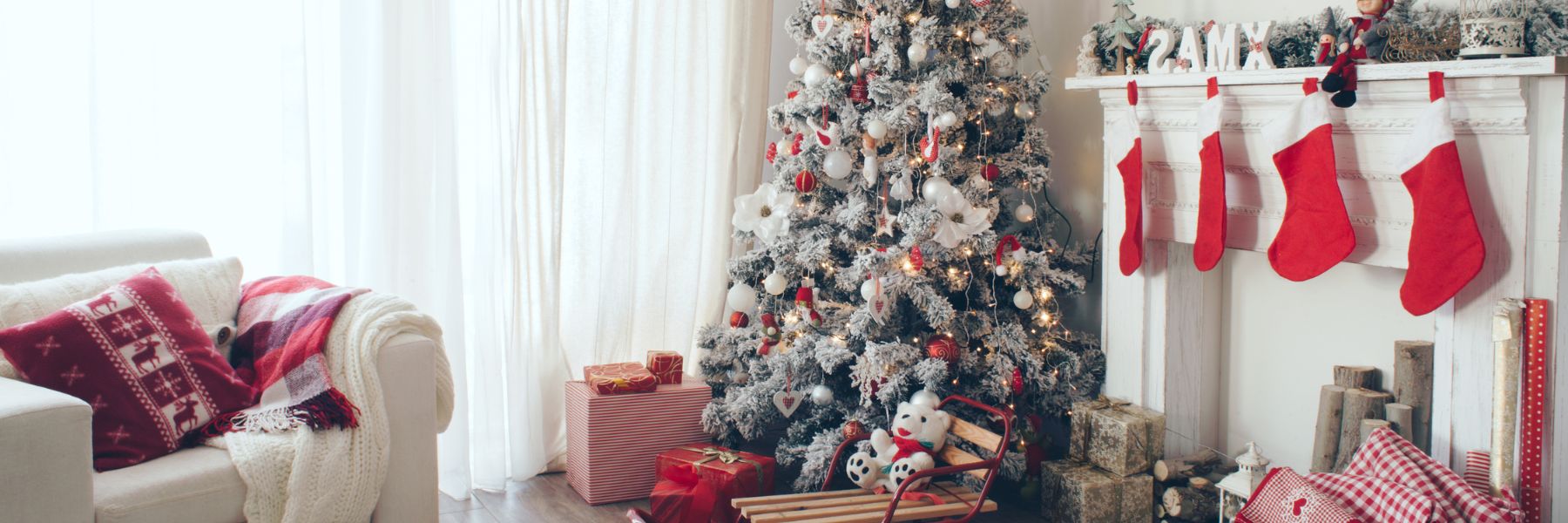 Homes Decorated for Christmas: Guide to Festive Luxury