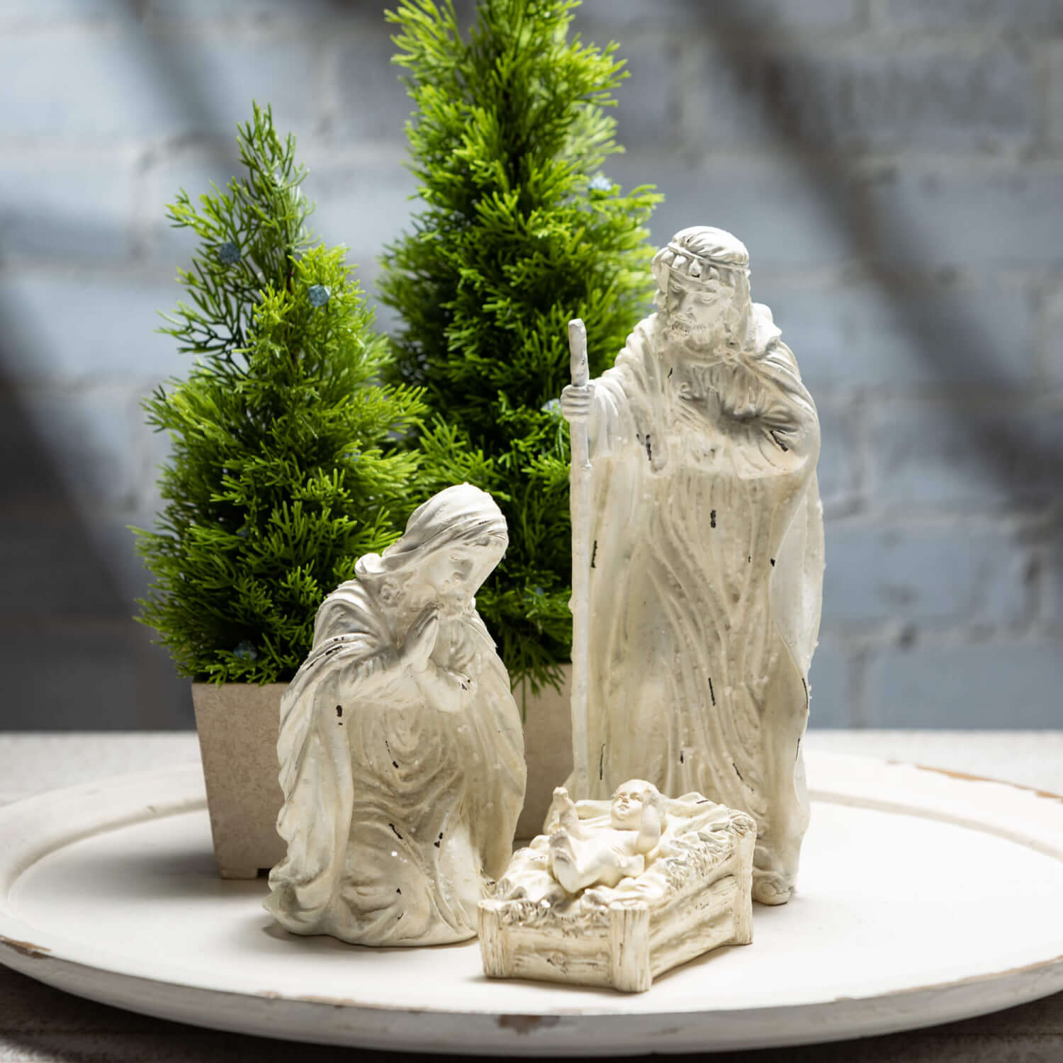 Distressed Nativity Figurines Elevate Home Decor - Figurines