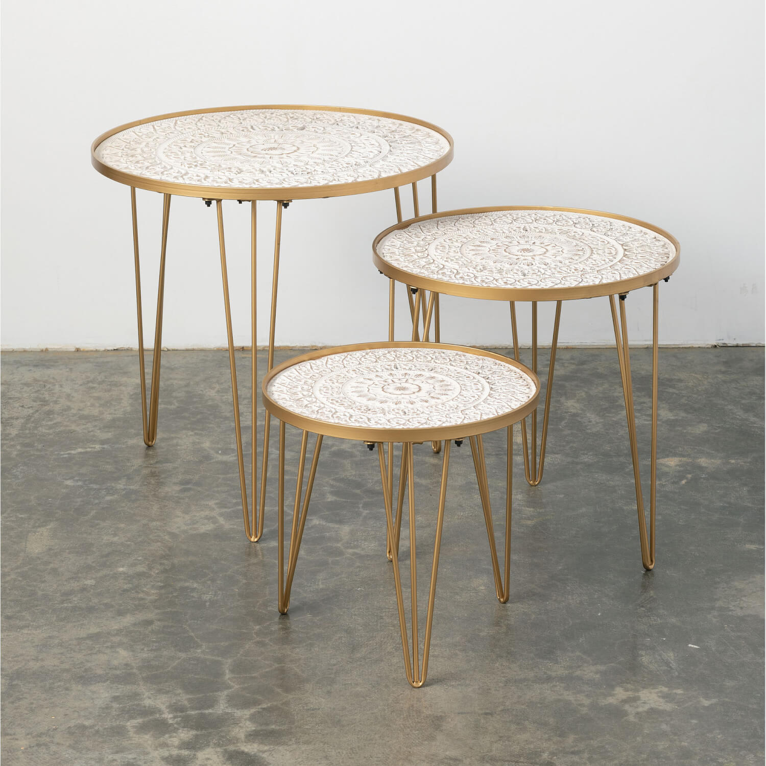 Round Stacking Tables Set