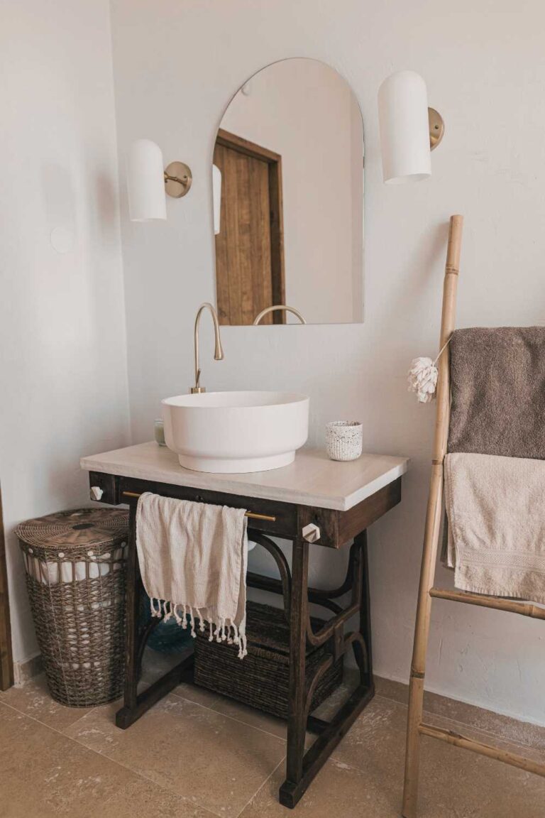 Small Rustic Bathroom Ideas on a Budget – Designers Favourites
