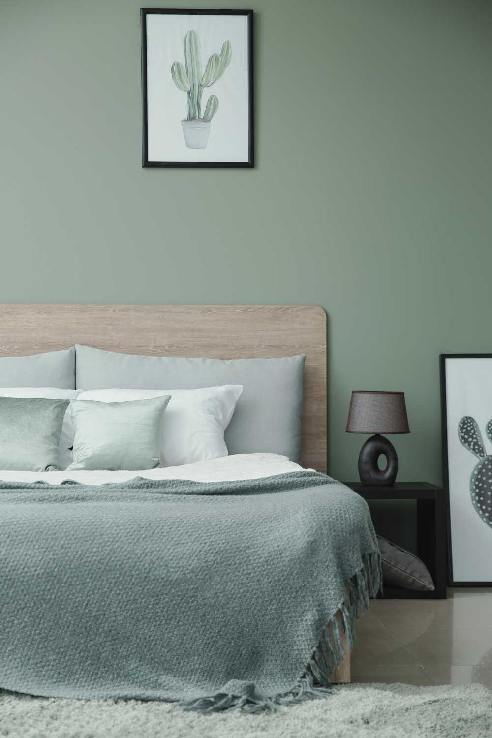 Dark Green Bedroom Ideas - Elevate Deco