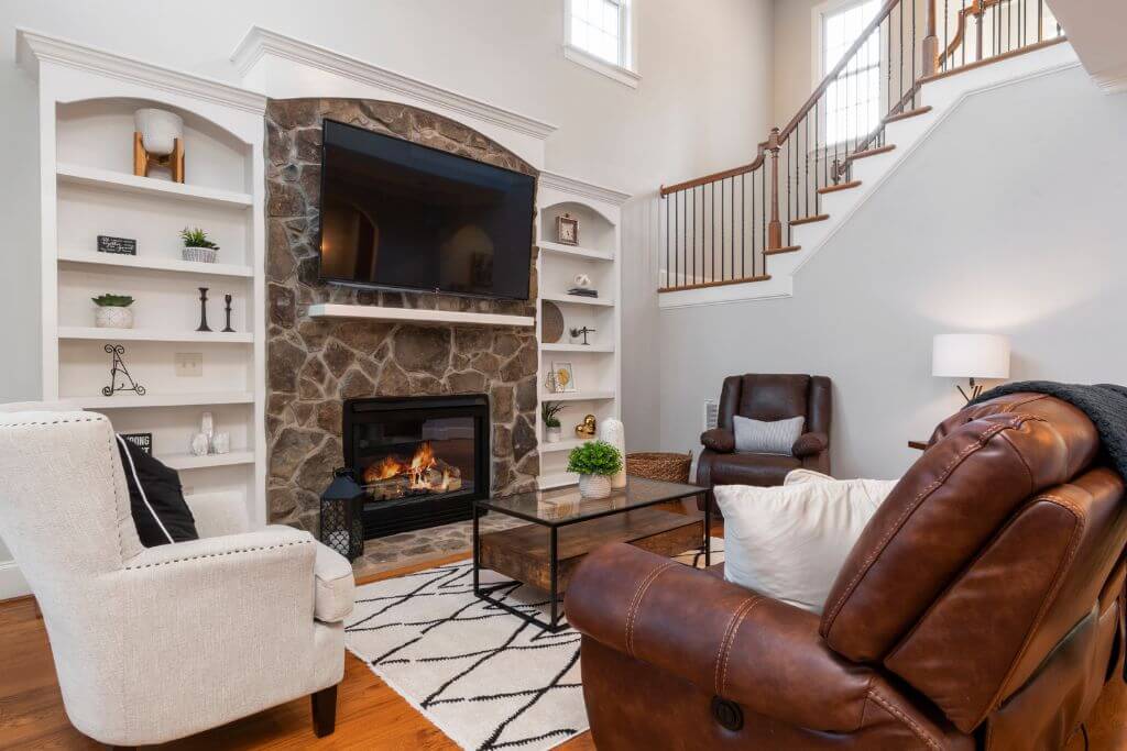 Living room with a fireplace