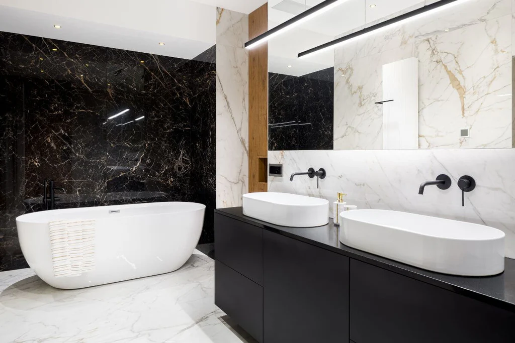 Black and white marble minimal bathroom