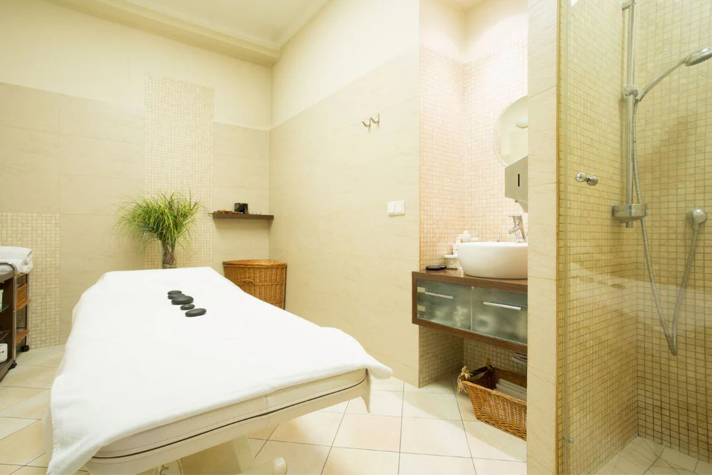 Massage room ideas with bathroom